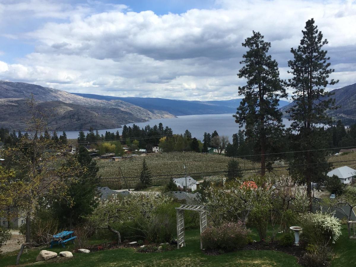 Lakeview Gardens B&B Peachland Exterior foto
